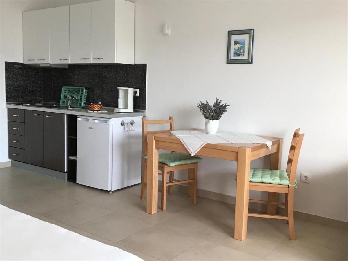 Apartments Villa Marie Сегет-Враница Экстерьер фото